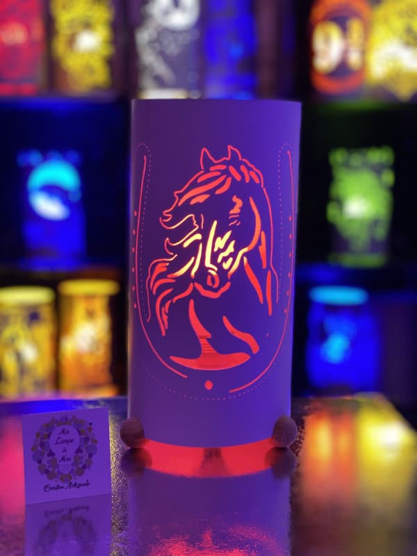 Fer A Cheval Rouge